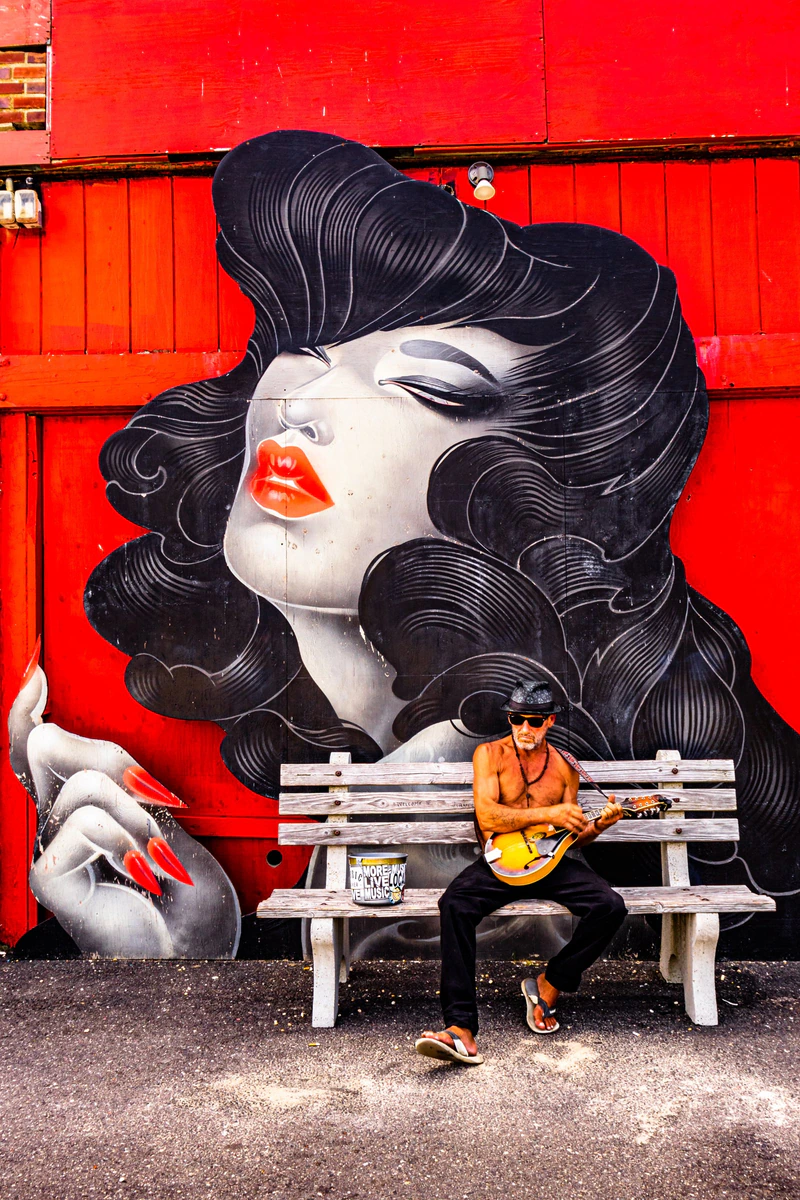 Art & Music in Asbury Park — photograph by Lynn Heyns